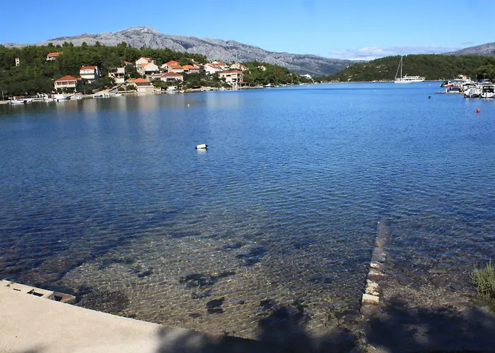 By The Sea Lumbarda, Korcula - 9302 *