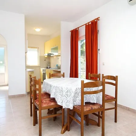 By The Sea Lumbarda, Korcula - 9302